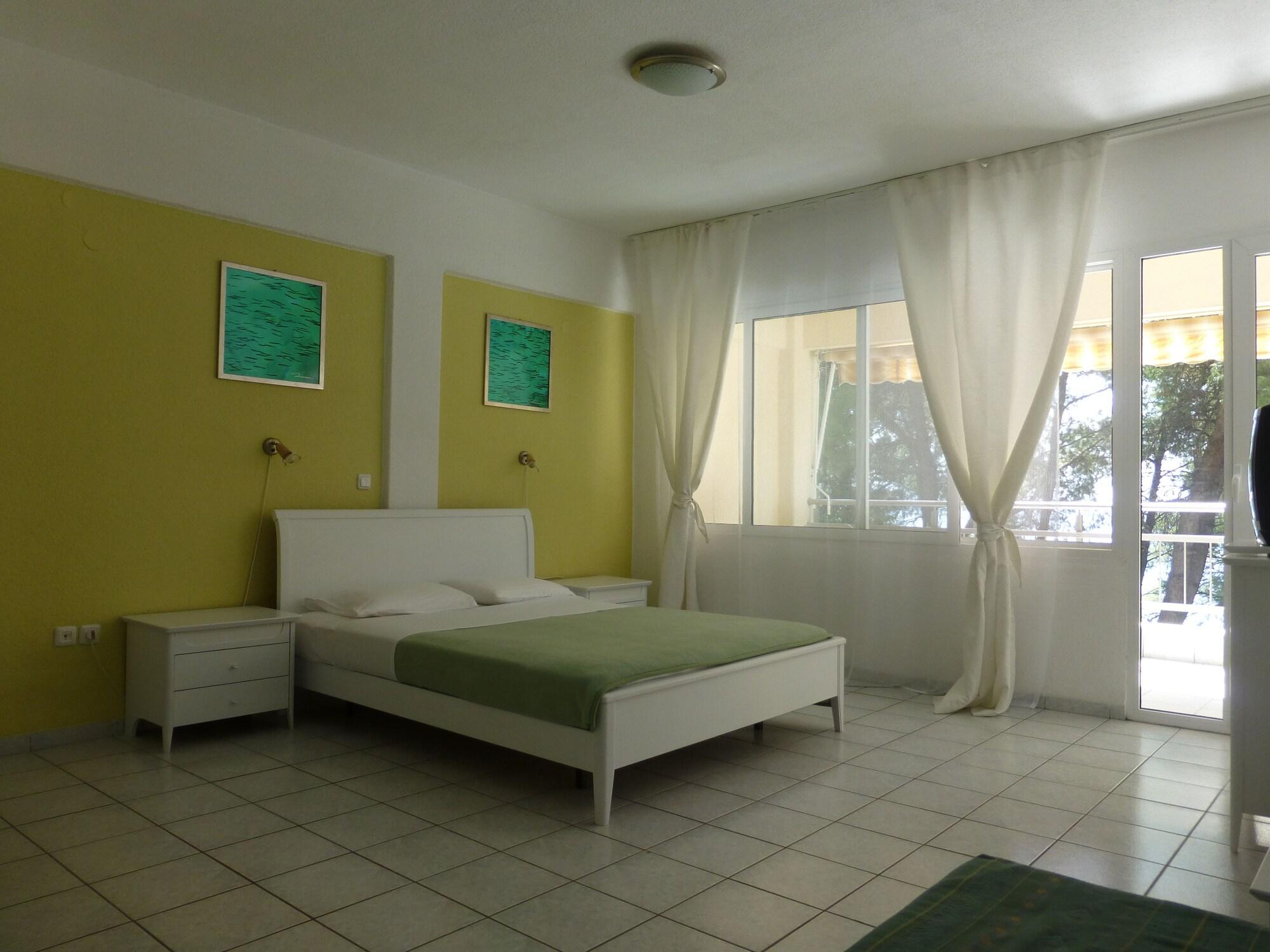 Dryades Hotel Siviri Extérieur photo